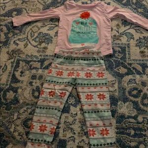 Carters size 4t cute shirt and pant set.